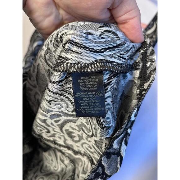 White House Black Market Tank Top Women Small Black Brocade Scroll Trim Pullover - Picture 4 of 4